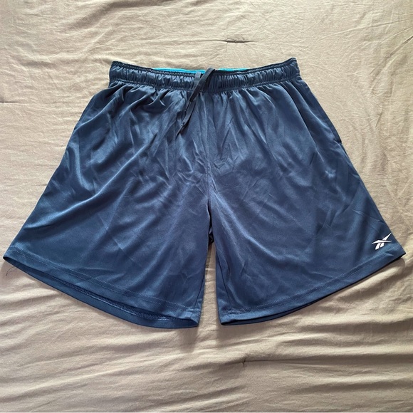 Reebok men's pair of basketball shorts sz large - Picture 1 of 9